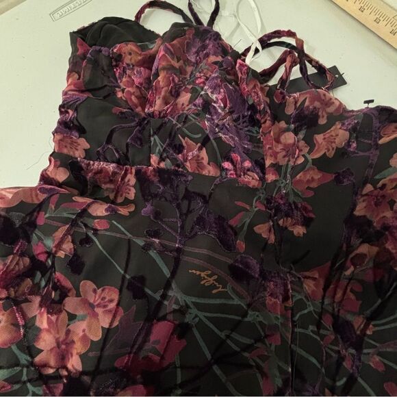 NWT Lulu's Black Floral Asían Print Velvet XL Maxi Babydoll Dress Fairy Whimsi - Picture 10 of 15